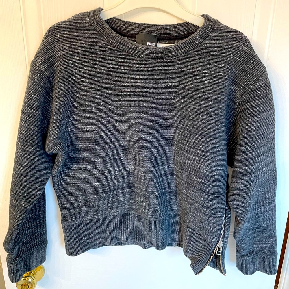 Wilfred Free Bronco Sweater Size Medium